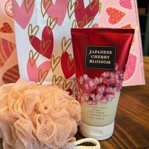 Japanese Cherry Blossom Body Scrub - Red and White